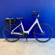 **OUTLET STOCKHOLM** FitNord Classic 500 Elcykel, Vit, 48CM