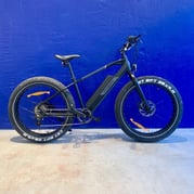 **OUTLET STOCKHOLM** FitNord Rumble 300 Elmountainbike, Svart, 42CM