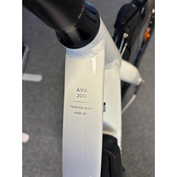 **OUTLET STOCKHOLM** FitNord Ava 200 Elcykel, Vit, 46CM