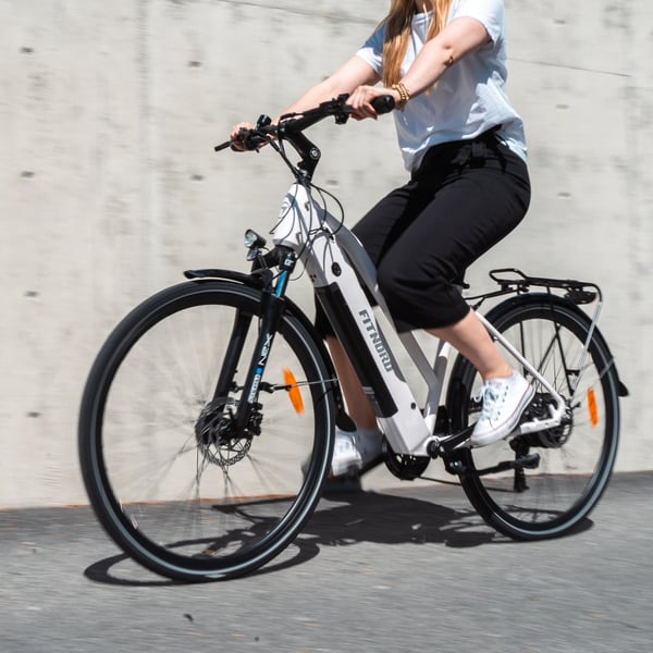 FitNord Ava 300 Elcykel 2024, vit (720 Wh batteri)