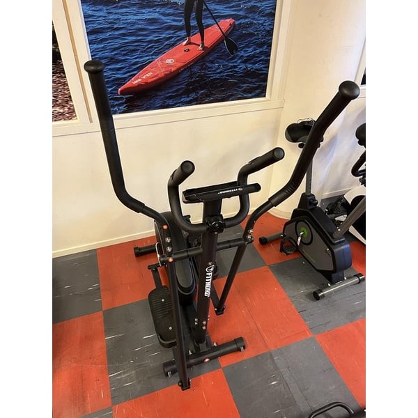 **OUTLET STOCKHOLM** FitNord Hiker 100R Crosstrainer, bakhjulsdriven**