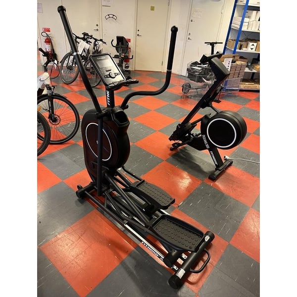 **OUTLET STOCKHOLM** FitNord Hiker 500F Crosstrainer