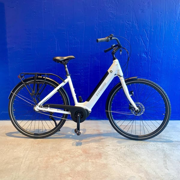 **OUTLET STOCKHOLM** FitNord Classic 300 Elcykel 2024, vit (504 Wh batteri) 48cm