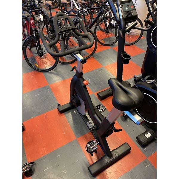 **OUTLET STOCKHOLM** FitNord Racer 1000 Spinningcykel